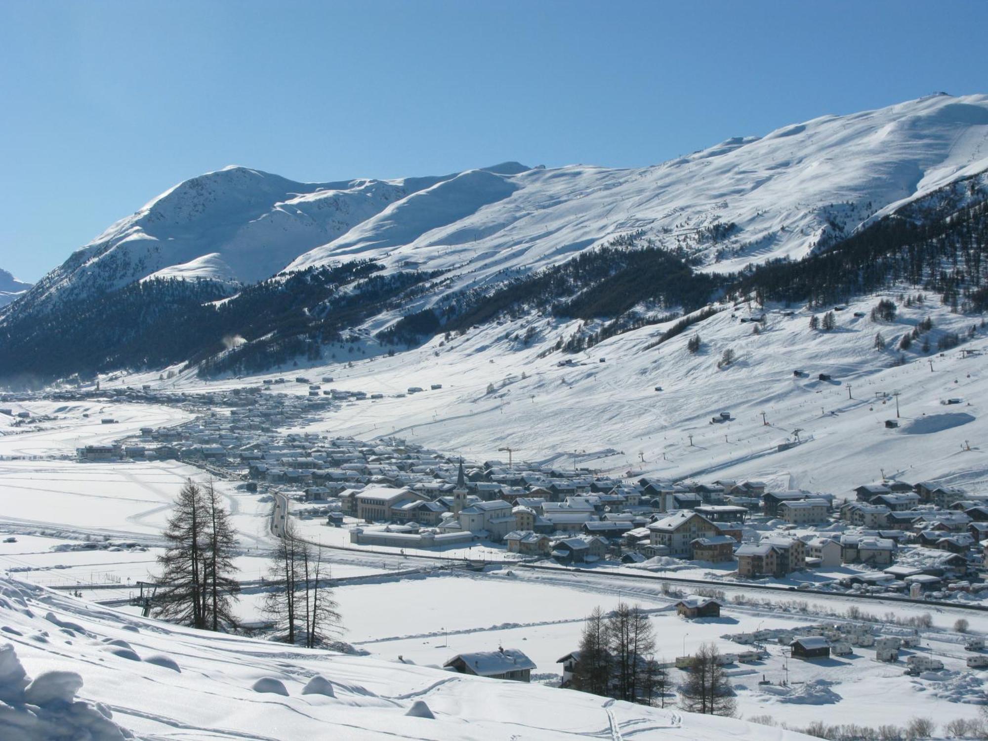 Hotel Costanza Mountain Holiday Livigno Ngoại thất bức ảnh