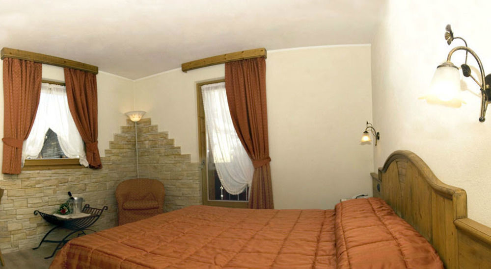Hotel Costanza Mountain Holiday Livigno Ngoại thất bức ảnh