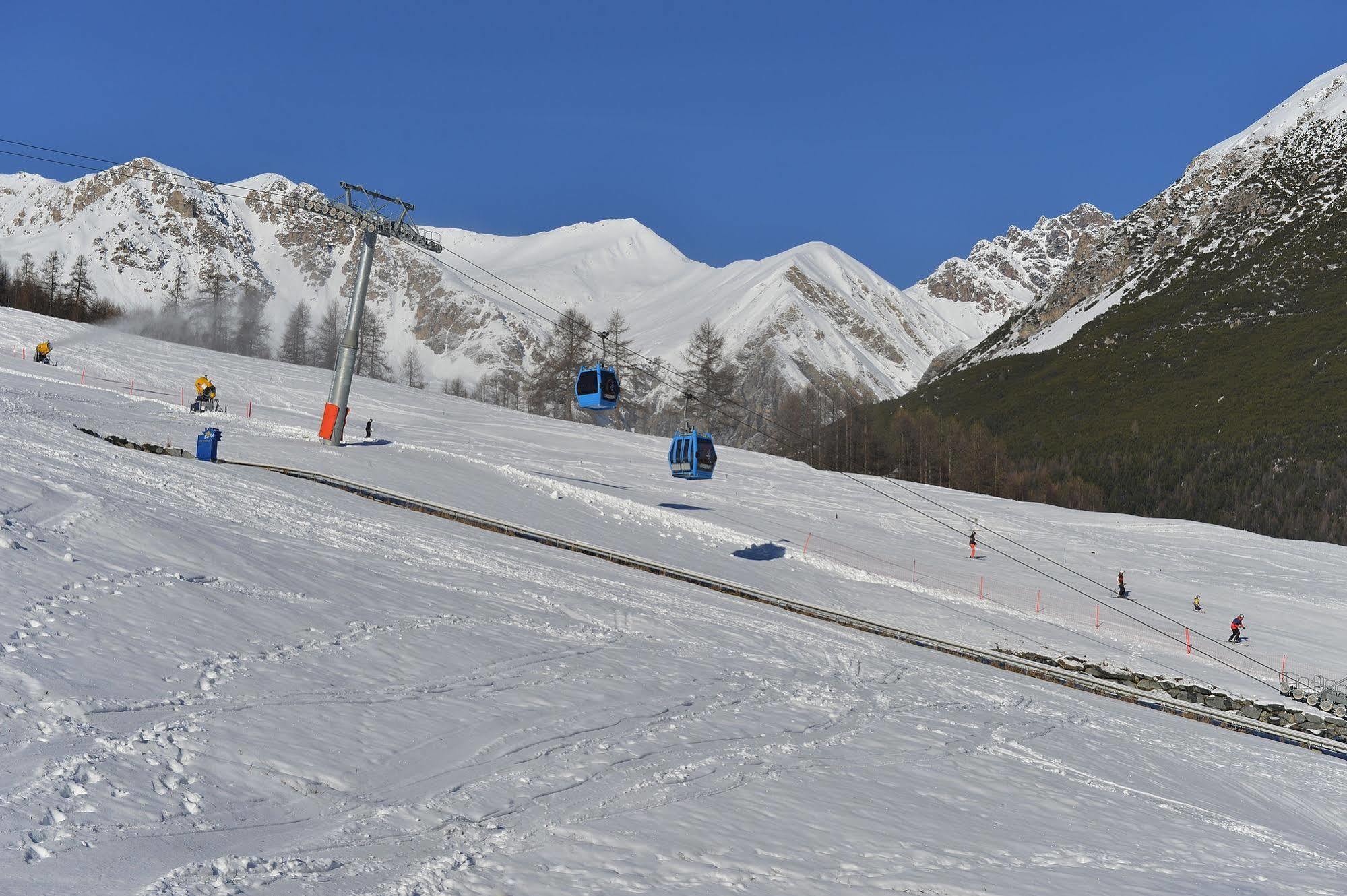 Hotel Costanza Mountain Holiday Livigno Ngoại thất bức ảnh